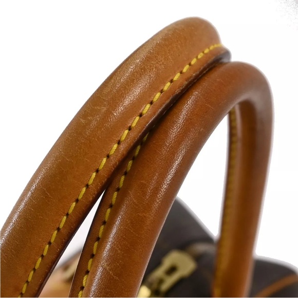 ✨🛍️ Louis Vuitton Monogram Deauville Bag - Picture 3 of 6